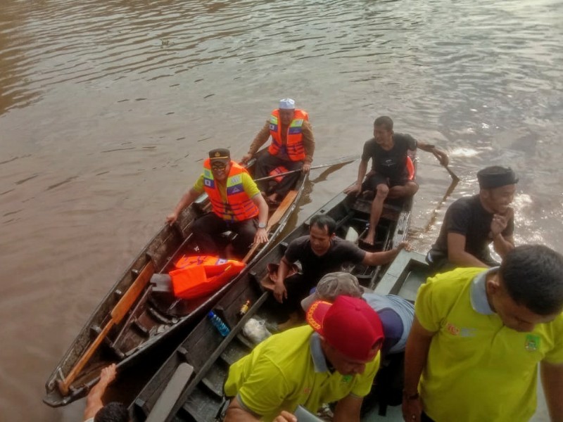 Meriahkan HUT RI Ke-79, Forkopimcam TPTM Adakan Pacu Sampan