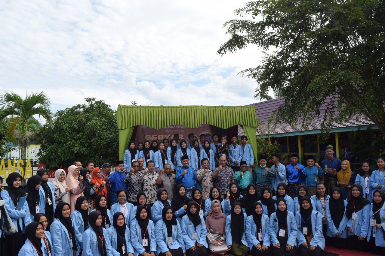 Adakan Gebyar Fisika, HIMAPEFSI Unri Kenalkan Jurusannya ke Seluruh Siswa di Riau