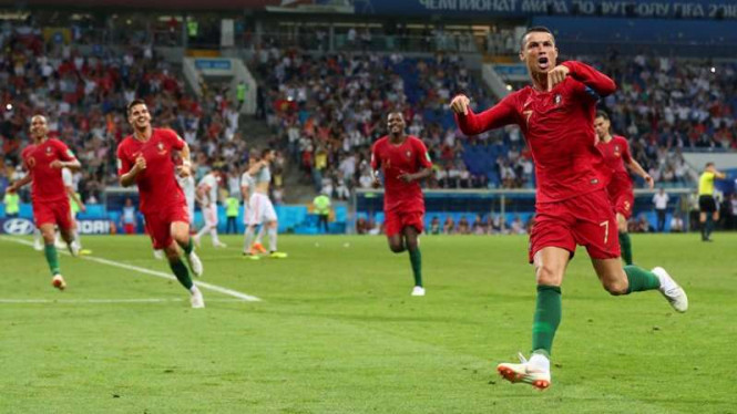 Berkat, Ronaldo Hattrick, Portugal Paksa Spanyol Bermain Imbang
