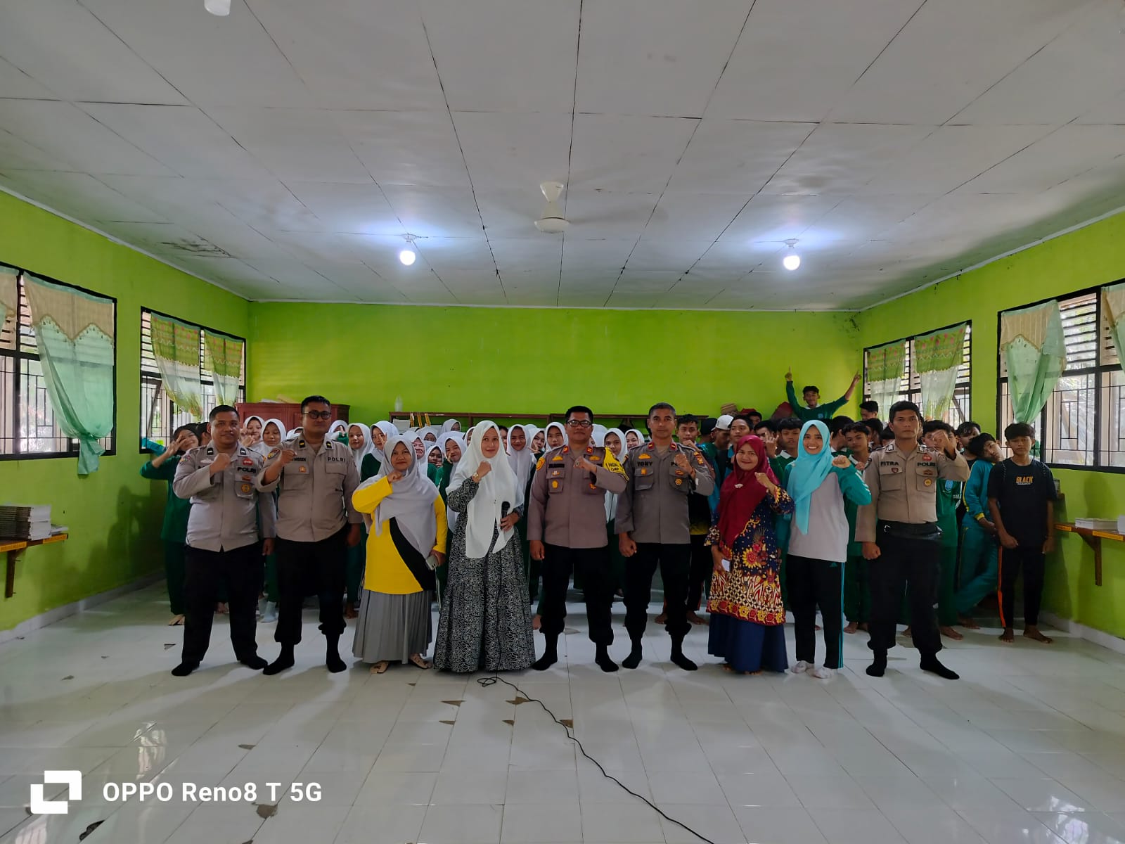 Sasar Pemilih Pemula, Polsek Kelayang Colling System ke SMKN 1 Rakit Kulim