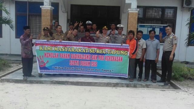 Polsek Tapung Sosialisasi Tentang Pemeliharaan Kamtibmas di Desa Sari Galuh