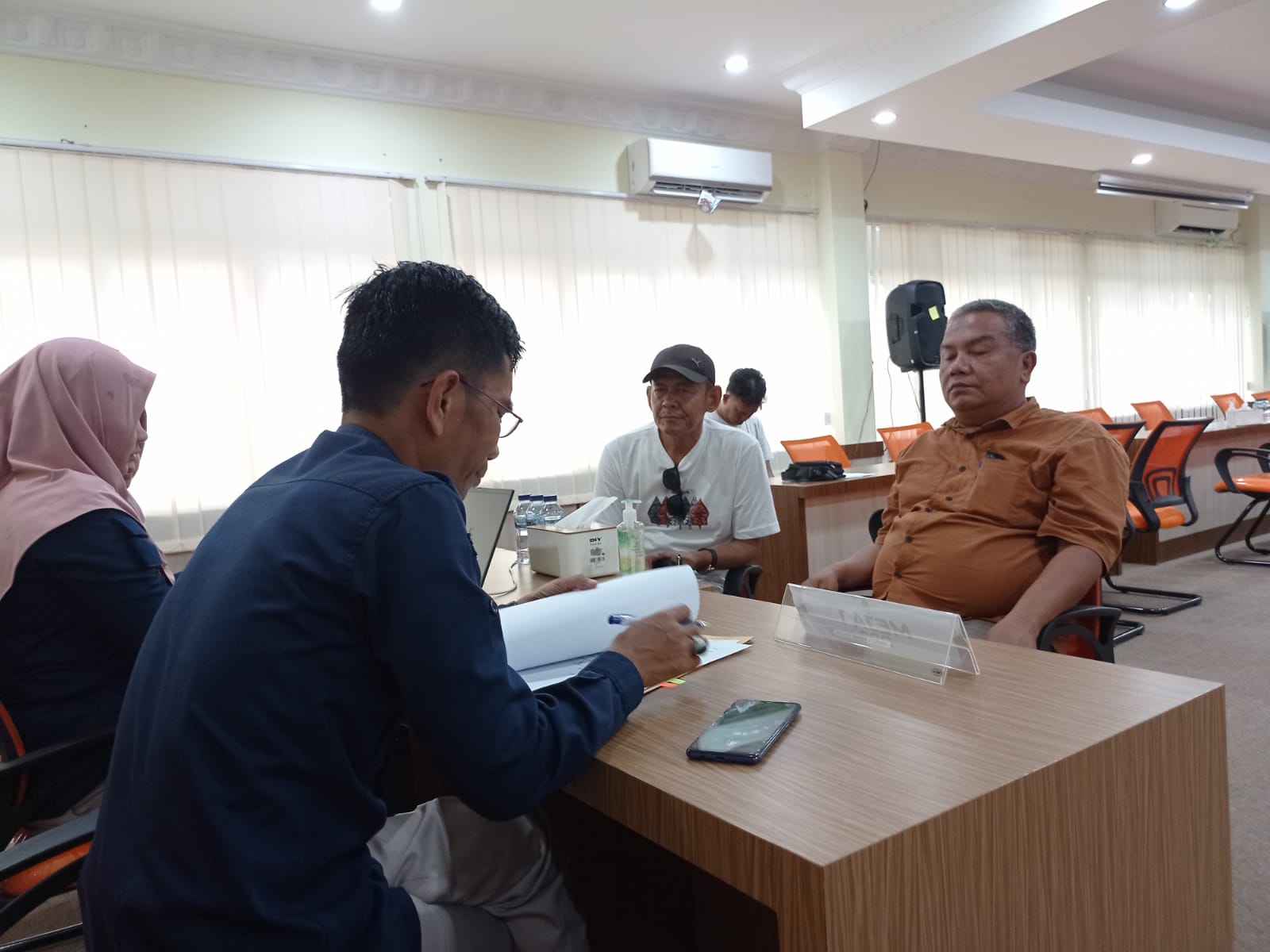 12 Bakal Calon DPD Dapil Riau Sudah Antarkan Dokumen Perbaikan