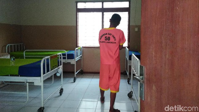 Penyerang Kiai Hakam Berasal dari Cirebon, Gangguan Jiwa Sejak Kecil