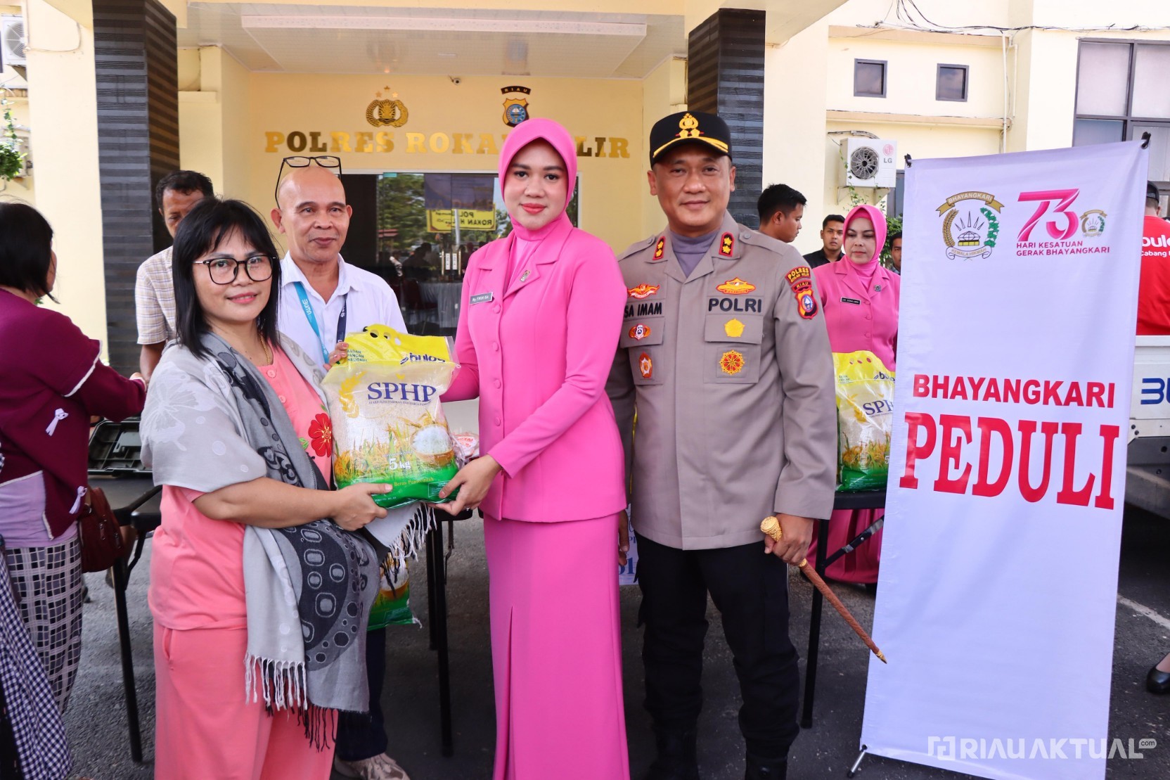 Polres Rohil Bersinergi dengan Bulog Gelar Gerakan Pangan Murah di Ujung Tanjung