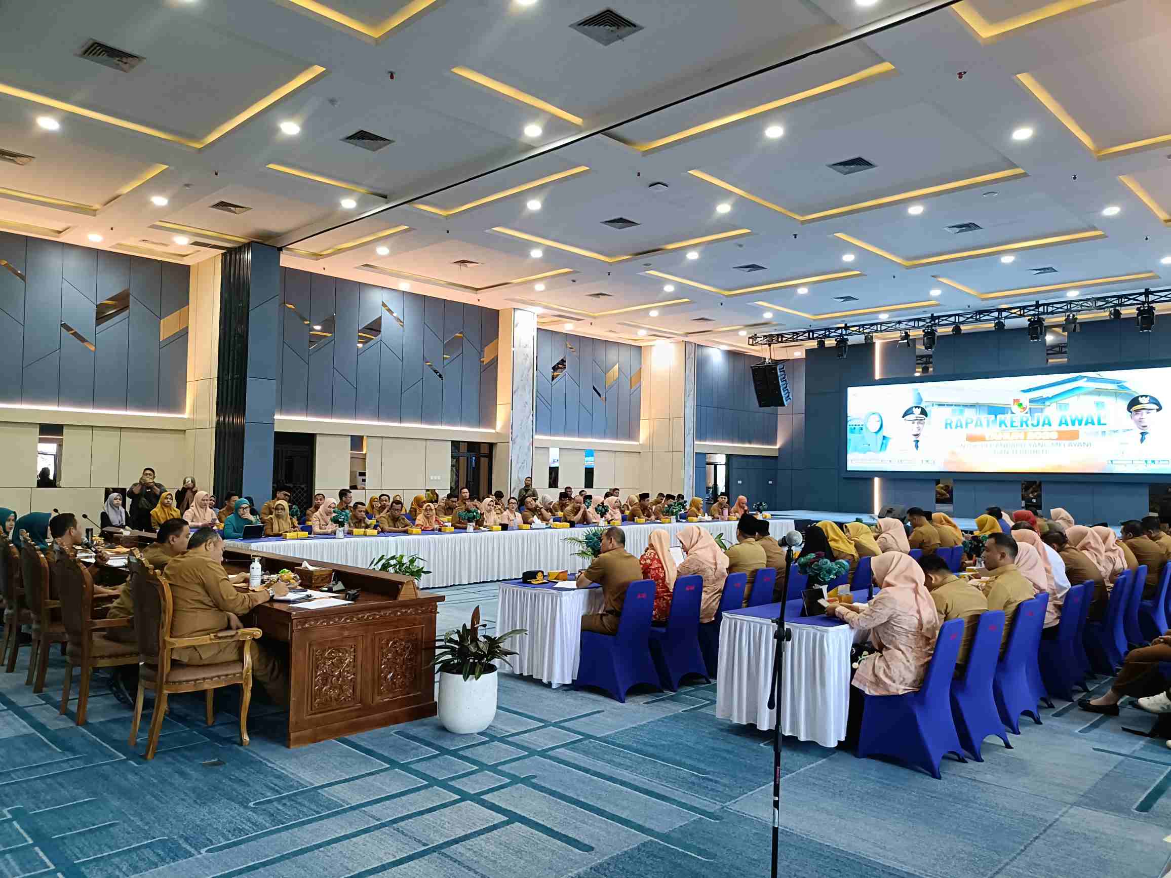 Tingkatkan Kualitas Pelayanan Publik, Wako Pekanbaru Minta Seluruh OPD Tingkatkan Capaian Kerja