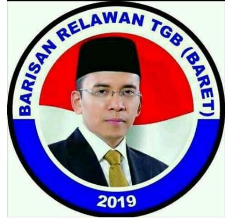 Relawan Dan Sahabat TGB Berikan Bantuan Untuk Korban Kebakaran Warga Bekawan