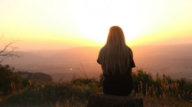 Cara Menenangkan Diri Saat Hati di Rundung Gelisah