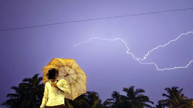 Tersambar Petir Karena Ucapan Sendiri