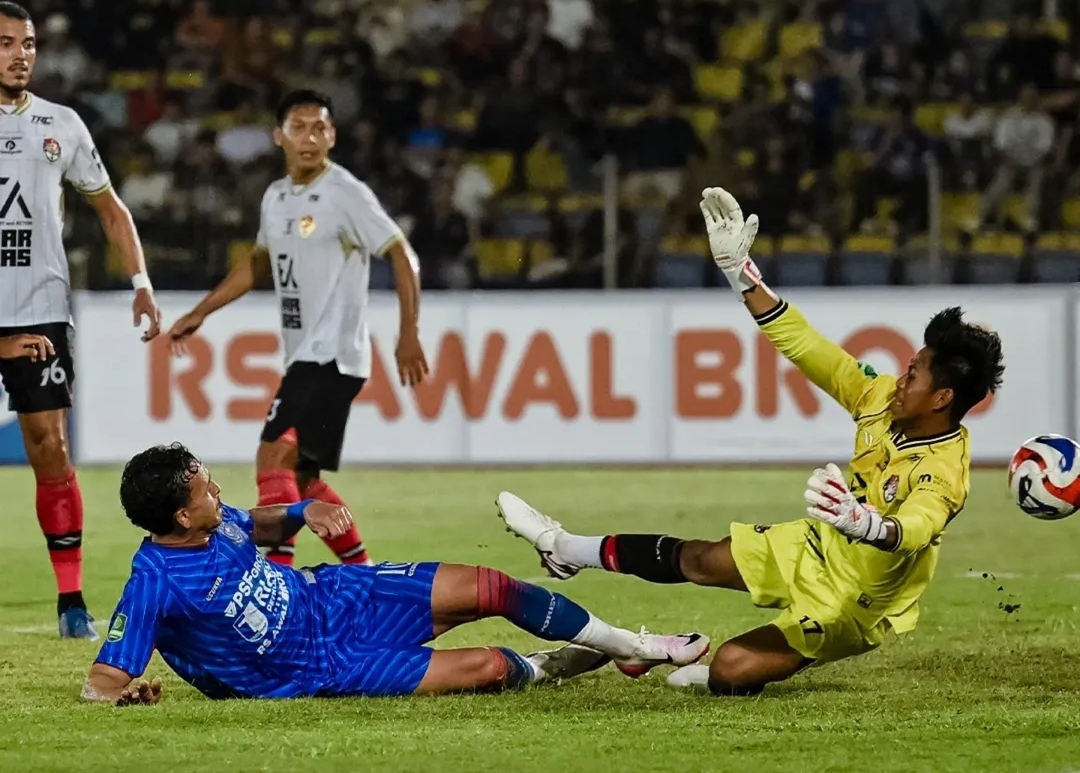 PSPS Tundukkan Persekat Tegal 2-0 di Stadion Rumbai