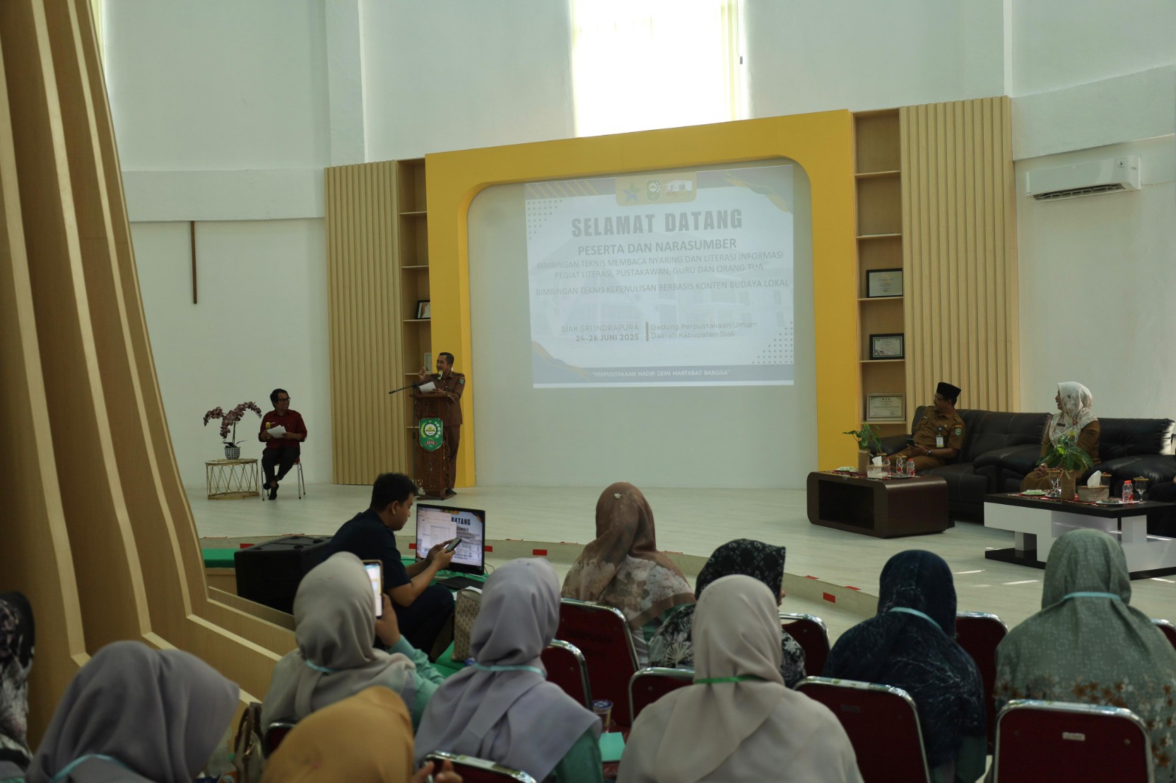 Dorong Minat Baca Masyarakat, Pemkab Siak Gelar Bimtek Literasi Penggiat dan Guru Ditaja Dispusip