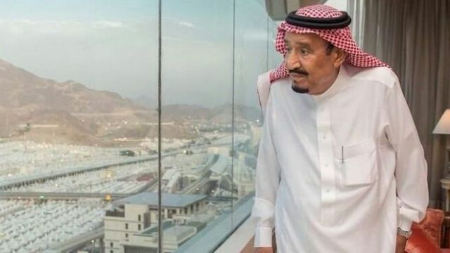 Raja Salman Dibawa ke Rumah Sakit di Jeddah