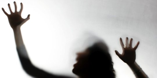 Astaga, Pemuda Ini Cabuli Bocah 3 Tahun Sambil Menonton Film Porno