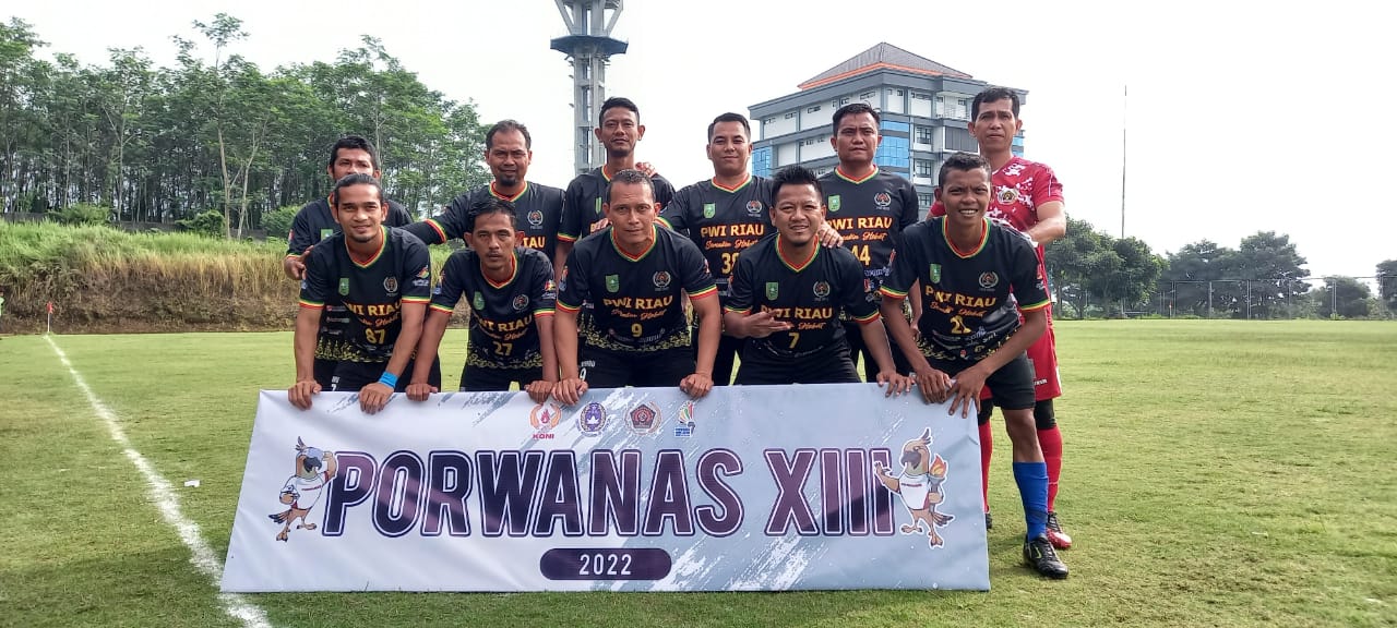 Taklukkan Maluku Utara 2-1, Skuad PWI Riau Juara Grup B