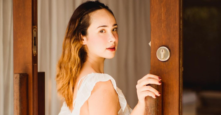 Pamela Bowie, Nyaman Hidup Sendiri