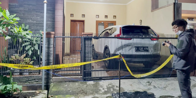 Mantan Ketua KY Jaja Ahmad Jayus Dibacok Membabi Buta