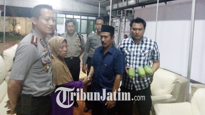 Begini Akhir Kisah Nenek yang Dipolisikan Tetangganya karena Curi Tiga Pepaya Yang Harganya Rp 7500