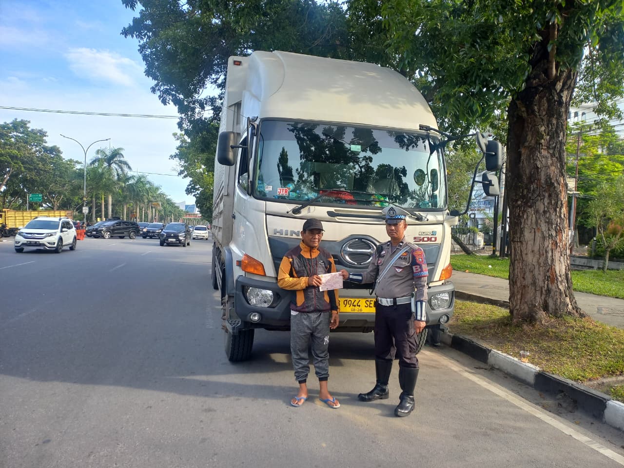 Langgar Perwako, Satlantas Polresta Pekanbaru Tertibkan 37 Truk Masuk Kota