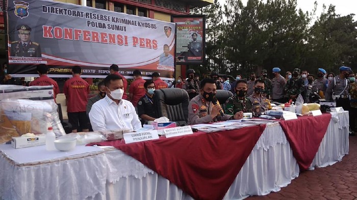 Terungkap! Manajer Kimia Farma Raup Untung Rp 30 Juta dari Hasil Tes Antigen Bekas