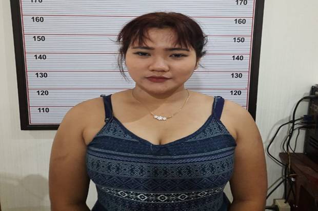 Waduh! Diamankan karena Mencuri, Cewek Bohay ini Malah Embat HP di Kantor Polisi