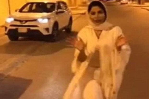 Dituduh Berpakaian Tak Senonoh, Presenter TV Kabur dari Saudi