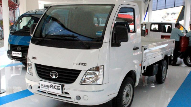 Pikap Ini Akan 'Disiksa' Ribuan Kilometer di Sumatera