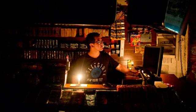 7 Juta Kepala Keluarga Belum Nikmati Listrik