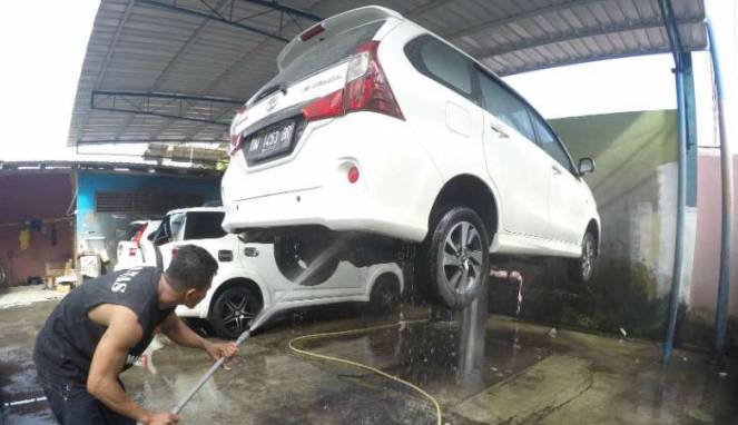 Tips, 7 Langkah Rawat Mobil Warna Putih