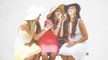 Asyik Jadi Teman, 5 Zodiak Ini Selalu Punya Mood yang Baik