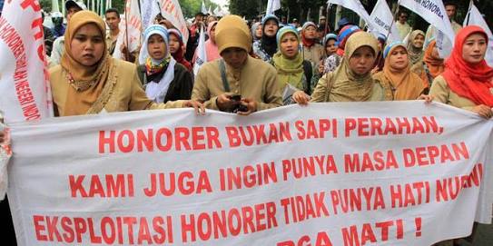 Mohon, Segera Angkat 250 Ribu Guru Honorer jadi P3K