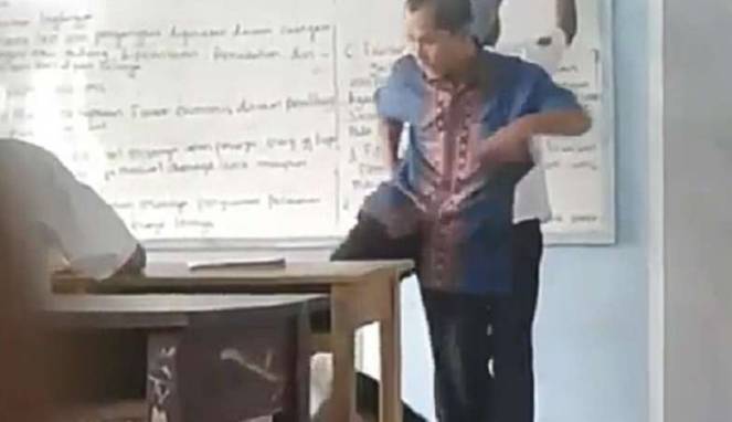 Wah Brutal ! Guru SMK di Tangerang Tendangi Perut Muridnya