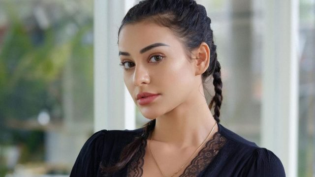 Dipuji Bertahan saat Jerinx Terpuruk, Nora Alexandra Minta Tak Dibandingkan dengan Istri Indra Bekti