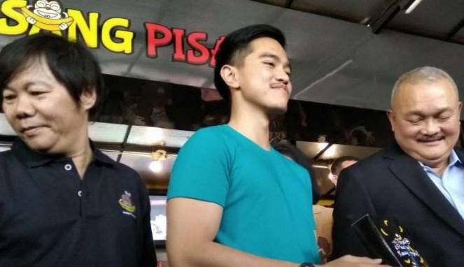 Hebat ! Jualan Pisang, Anak Jokowi Raup Untung Besar