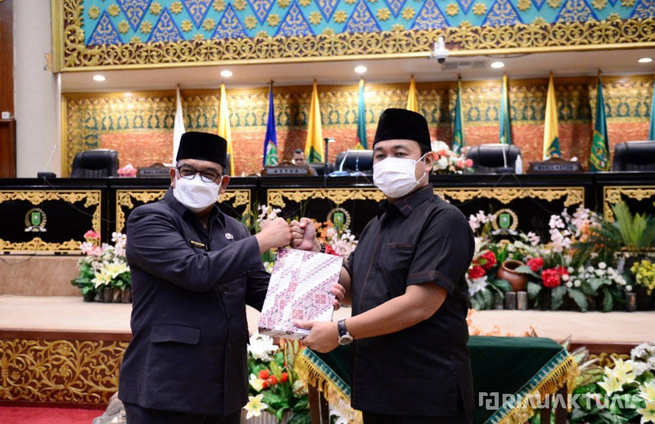 Ranperda Rencana Umum Energi Daerah Disetujui DPRD Riau
