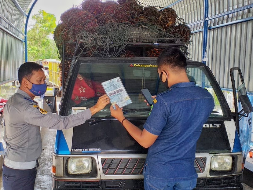 Kendaraan Tonase 8 Ton Lebih Tak Diizinkan Lintasi RoRo Tanjung Kapal - Dumai di Riau