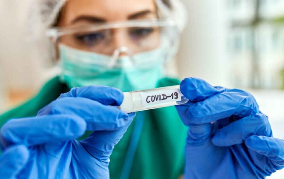 Pernah Divaksin Covid-19 AstraZeneca, Amankah bagi Kesehatan?