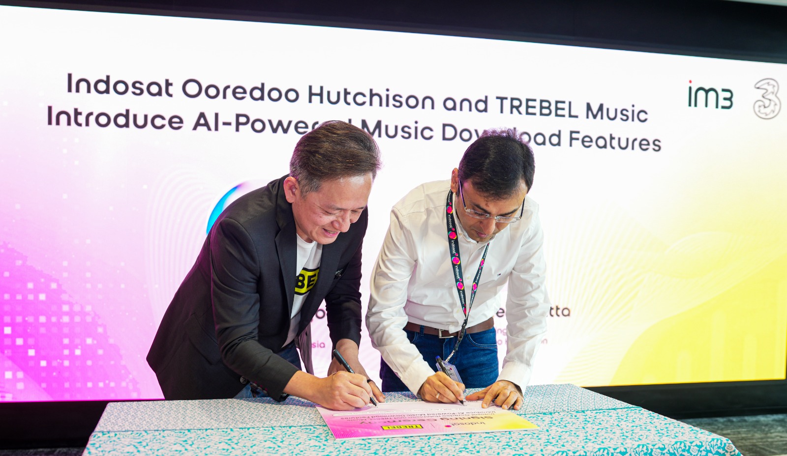 IOH dan TREBEL Music Hadirkan Fitur Download Musik Berbasis AI