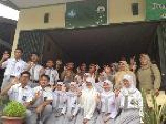 Melalui Eksul, SMAN 4 Pekanbaru Lakukan Kegiatan Peduli Lingkungan