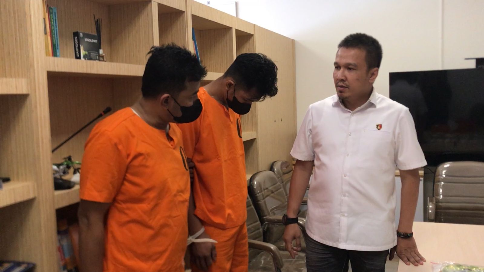 Ditnarkoba Polda Riau Ringkus Bandar 2,6 Kg Sabu dan 4.700 Butir Ekstasi