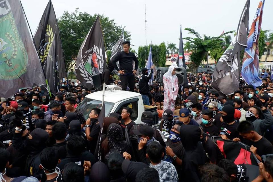 Pemain Banyak yang Hengkang, Sporter PSPS Riau Gelar Demo