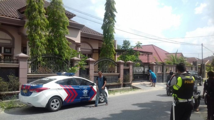 BREAKING NEWS: Perampok Bersenjata Beraksi di Jalan Rawamangun Pekanbaru