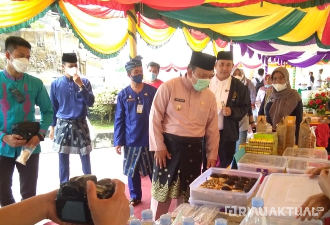 Perhelatan HPN dan HUT PWI Ke 76 Riau Di Siak Berlangsung Meriah