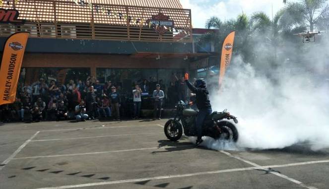 Pengendara Moge Arogan, Mantan Wakapolri Mengancam