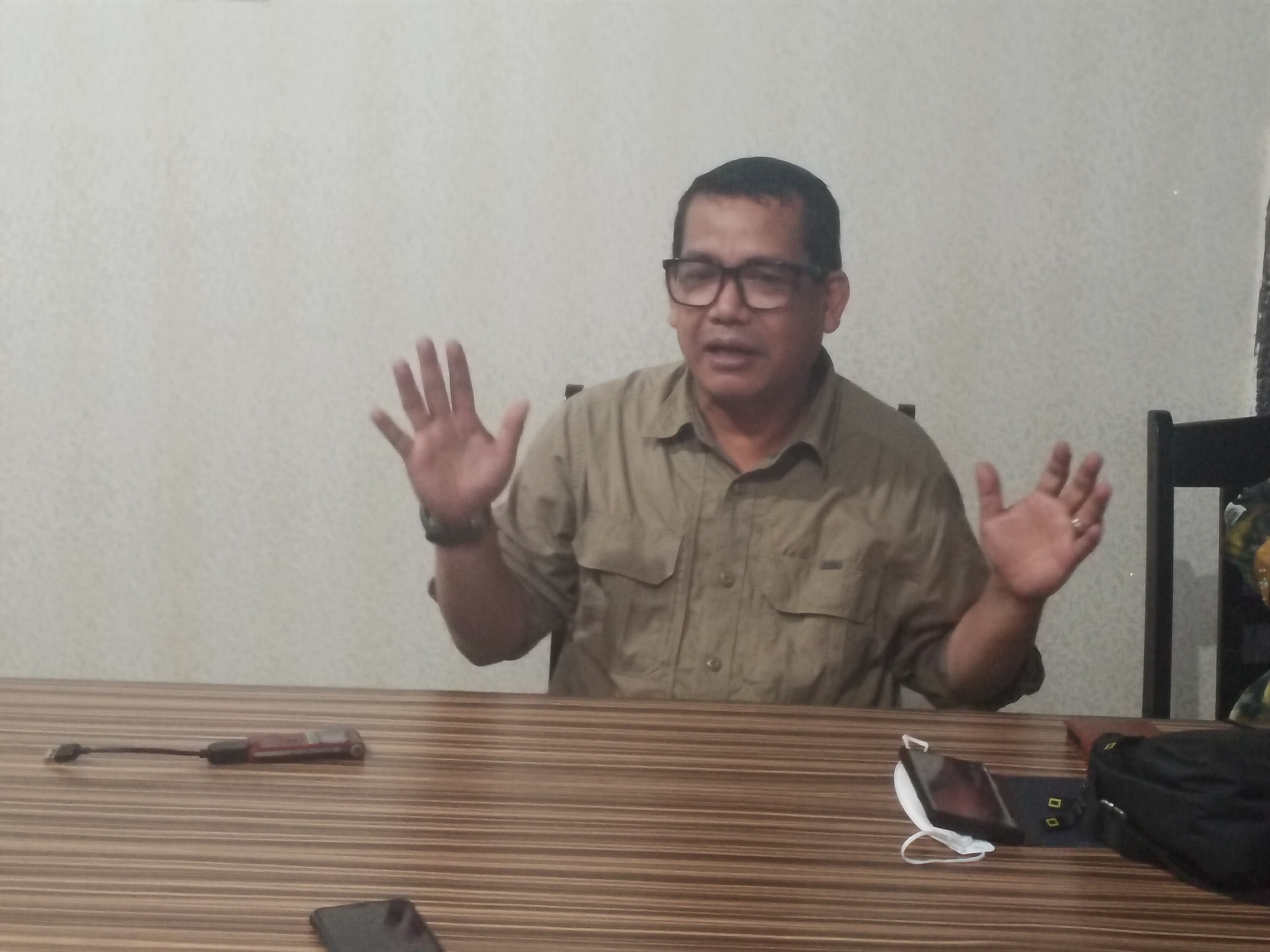 Syafri Harto Jalani Pemeriksaan Lebih Kurang 6 Jam di Polda Riau