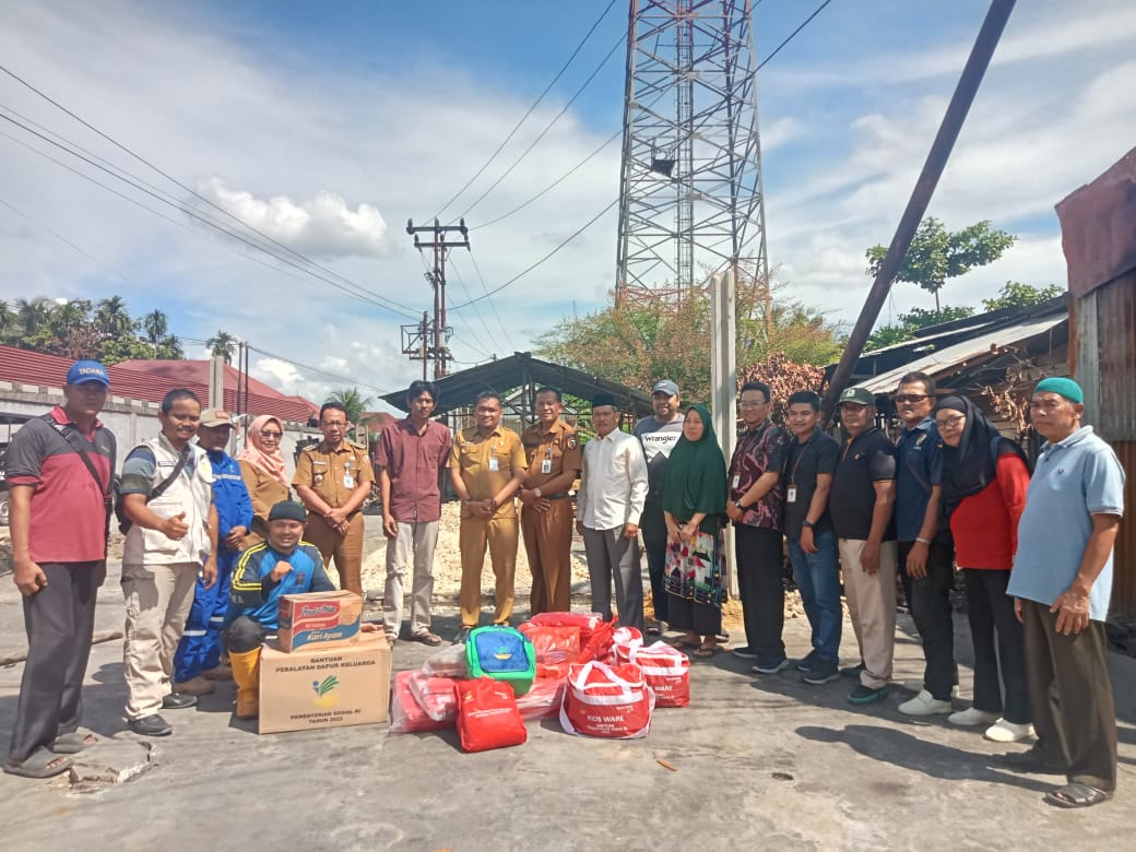 Pemko Pekanbaru Salurkan Bantuan ke 69 KK Korban Kebakaran