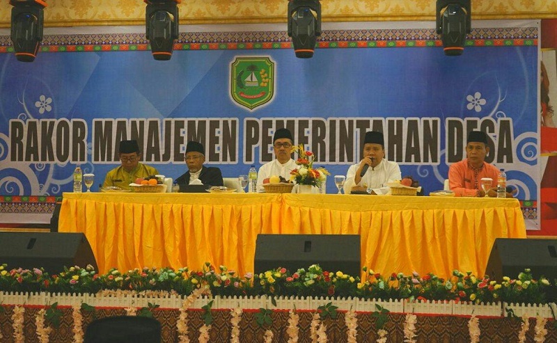 Bupati Meranti Ajak Kades Hati Hati dan Tertip Mengelola Keuangan Dana Desa