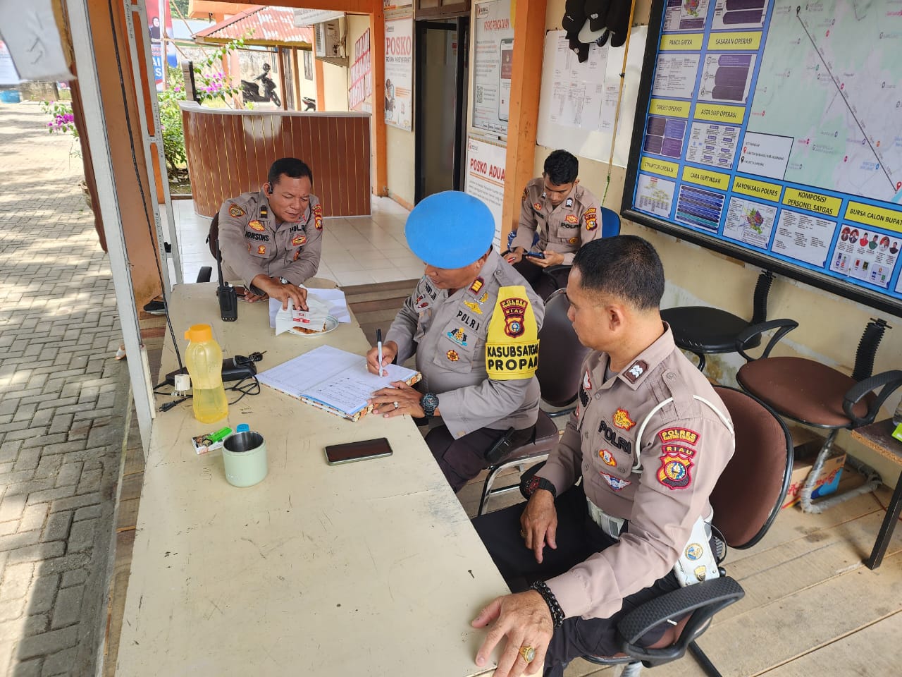 Polres Kuansing Lakukan Pengecekan Personel Pengamanan Bawaslu dalam Rangka OMP Lancang Kuning 2024