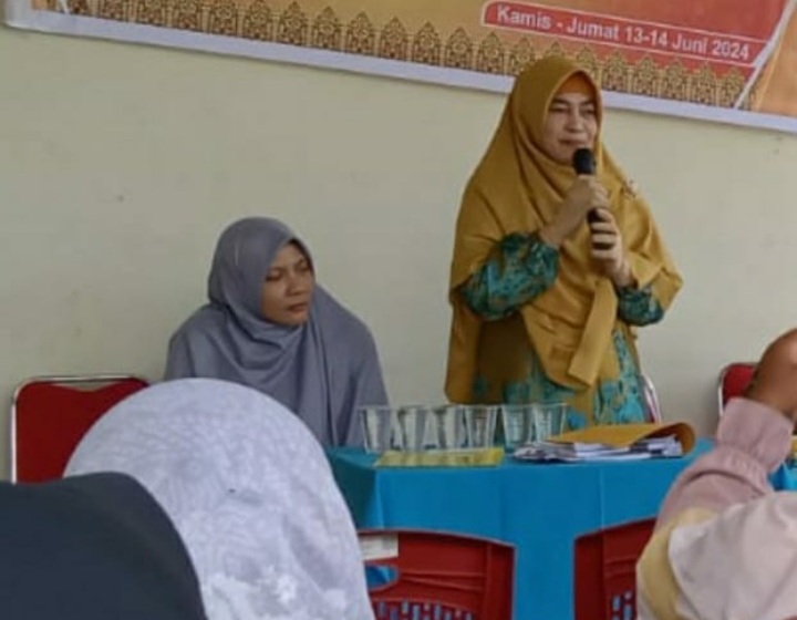 Dr. Mariaty Ibrahim Gelar Pelatihan Pembukuan Sederhana untuk UMKM Pekanbaru