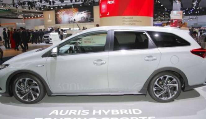 Wiiih,, Toyota Pamer Mobil Terbaru Auris