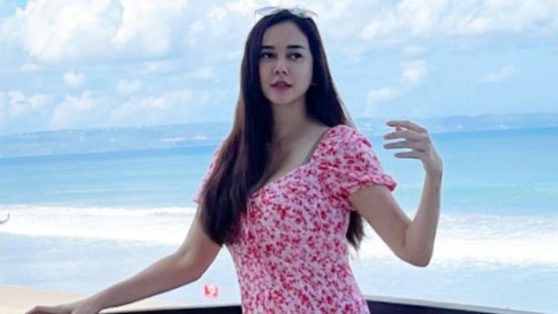 Potret Aura Kasih Si 'Jambu Batu' Liburan di Bali