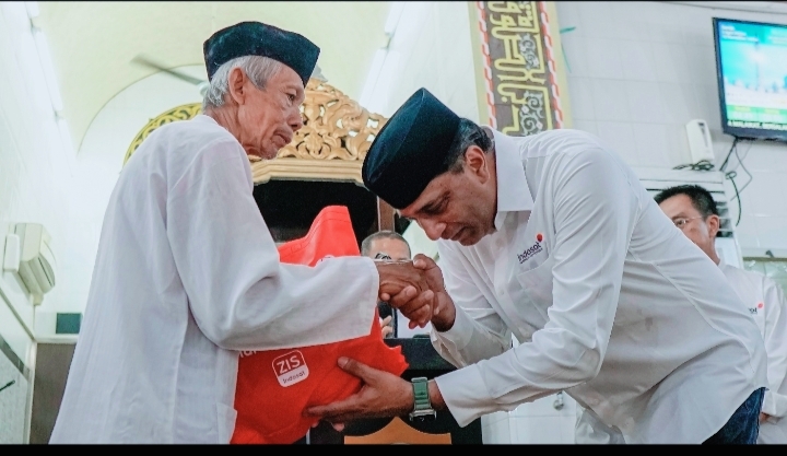 Sebelum Lebaran, Ribuan Marbot dan Pelanggan Terima Donasi Ramadan dari Indosat
